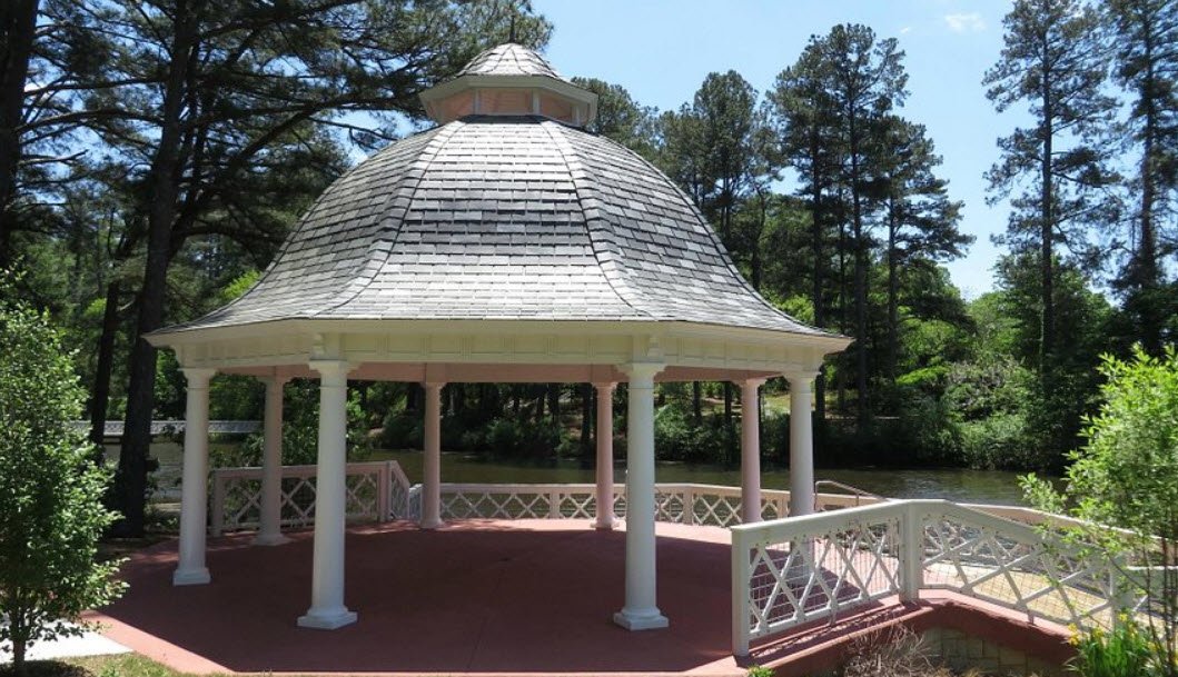 Vines Botanical Gardens, United States